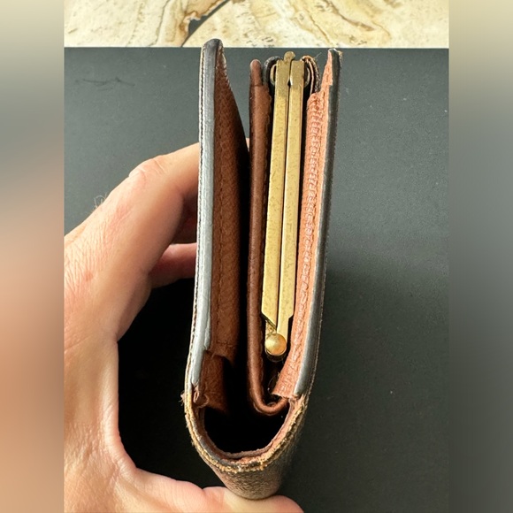 Louis Vuitton Viennois Bifold Kisslock Wallet - Very Good Condition - Picture 8 of 8